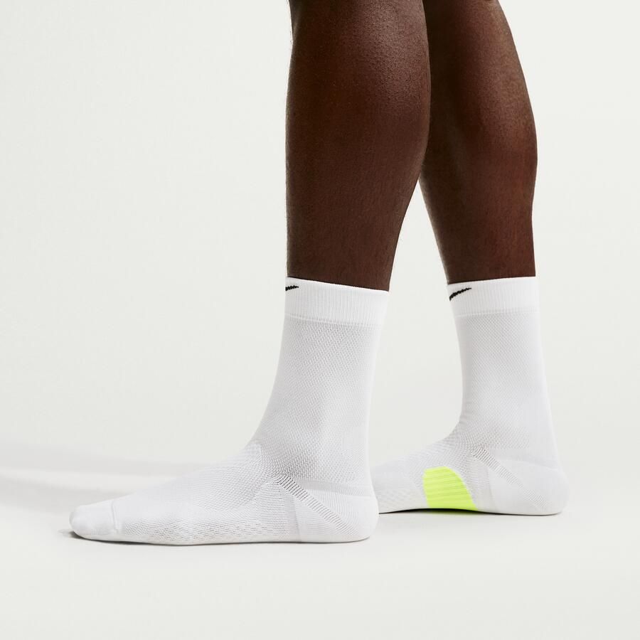 Nike Run Midweight kniekousen voor hardlopen (1 paar) Wit