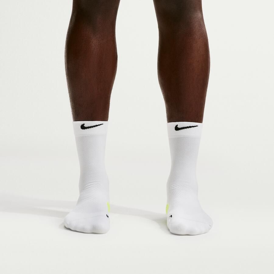 Nike Run Midweight kniekousen voor hardlopen (1 paar) Wit - Foto 2
