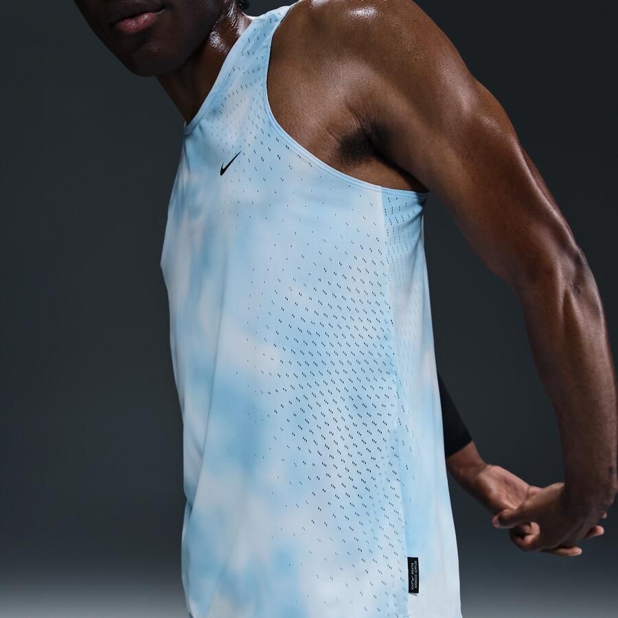 Nike Running Division Breathe Dri-FIT ADV hardlooptanktop voor heren Blauw
