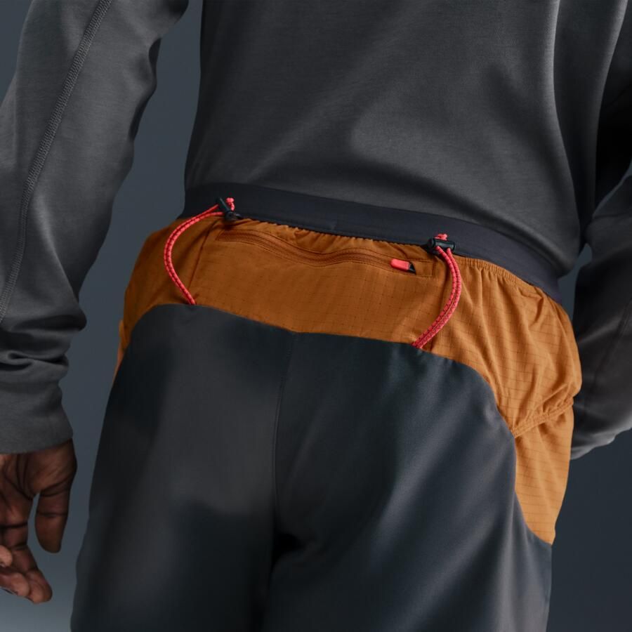 Nike Second Sunrise Dri-FIT ADV hardloopshorts met binnenbroek voor heren (13 cm) Grijs - Foto 2