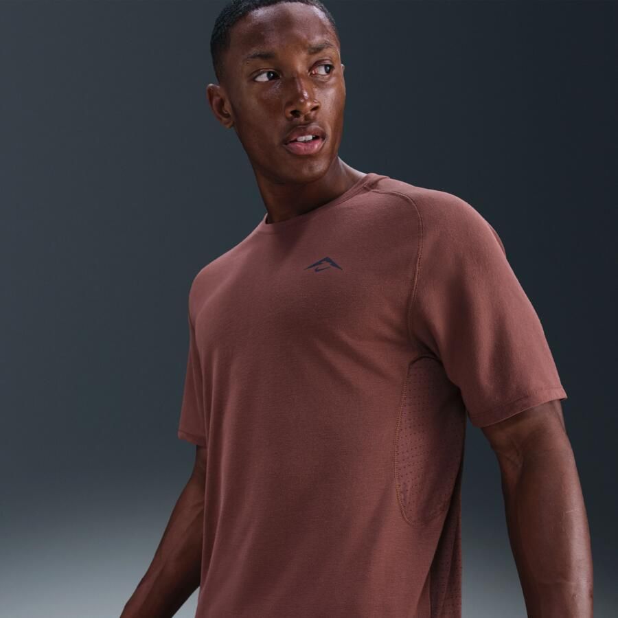 Nike Solar Chase Dri-FIT ADV hardlooptop met korte mouwen voor heren Bruin - Foto 4