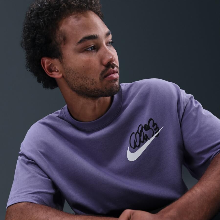 Nike Solo Swoosh T-shirt voor heren Paars - Foto 2