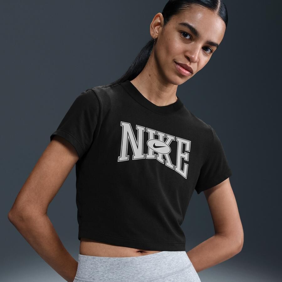Nike Aansluitend kort T-shirt voor dames Zwart - Foto 4