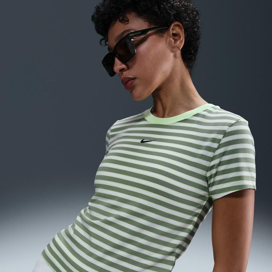 Nike Sportswear Chill Knit aansluitend gestreept T-shirt voor dames Groen - Foto 4