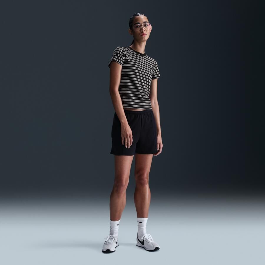 Nike Sportswear Chill Knit aansluitend gestreept T-shirt voor dames Zwart - Foto 2