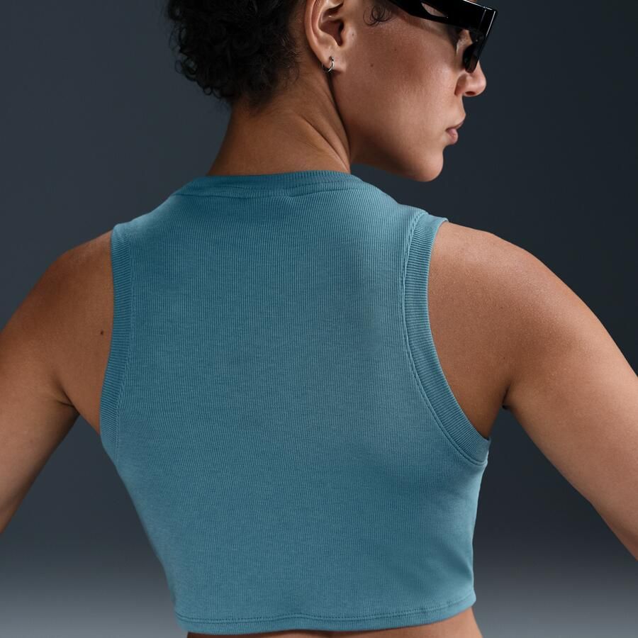 Nike Sportswear Chill Knit aansluitende korte tanktop met mini-rib voor dames Blauw
