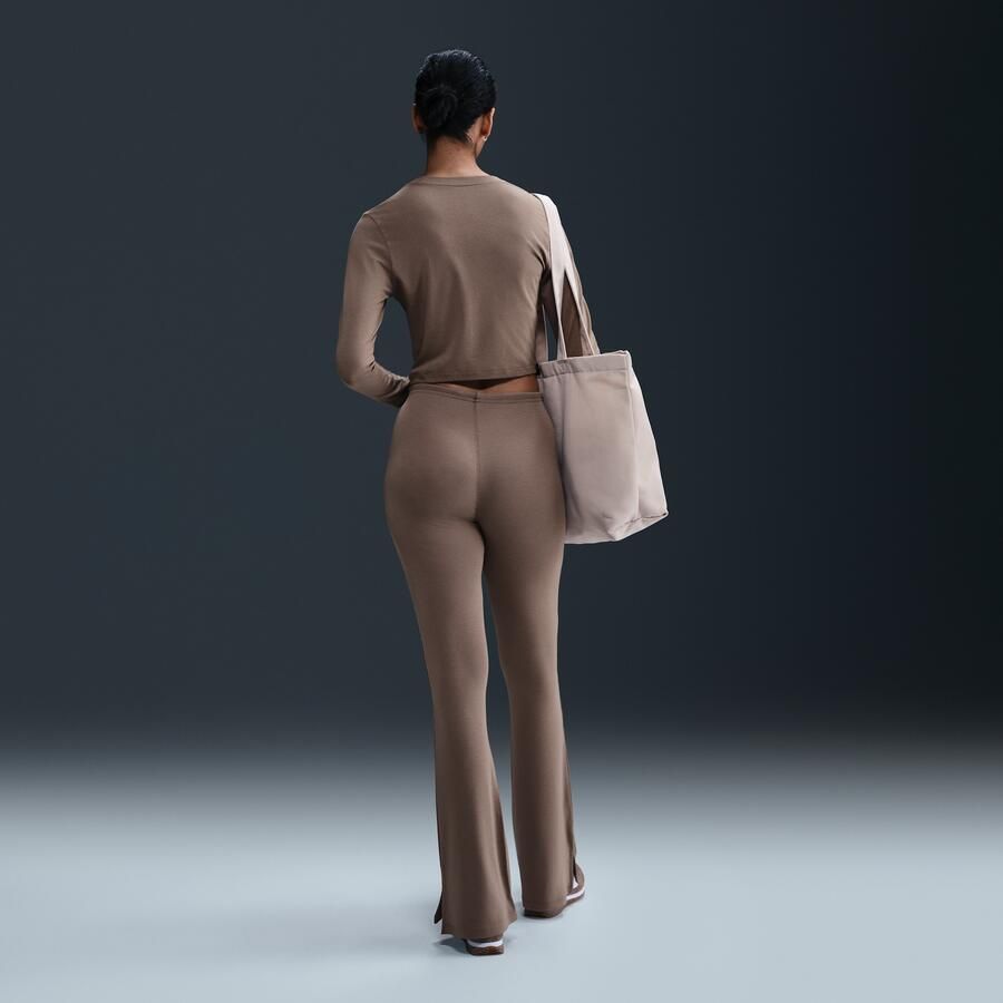 Nike Chill Knit strakke legging met wijd uitlopende pijpen en mini-rib voor dames Bruin - Foto 2