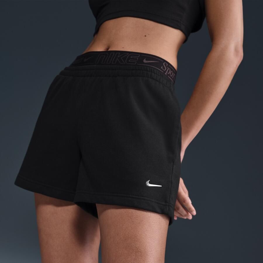 Nike Sportswear Chill Terry damesshorts met halfhoge taille (10 cm) Zwart