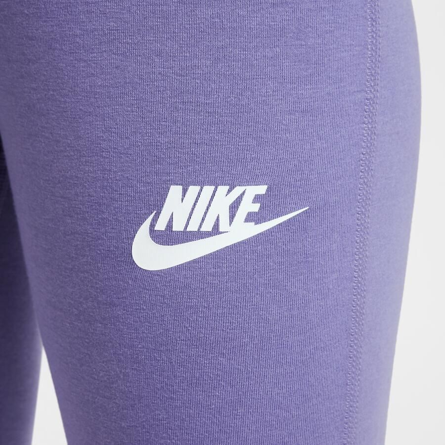 Nike Sportswear Classic legging met hoge taille en wijde pijpen voor meisjes Paars - Foto 2