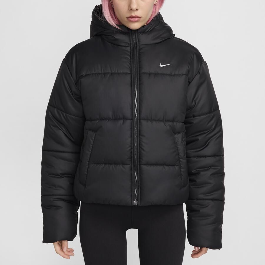 Nike Sportswear Classic Puffer Therma-FIT ruimvallend damesjack met capuchon Zwart - Foto 2