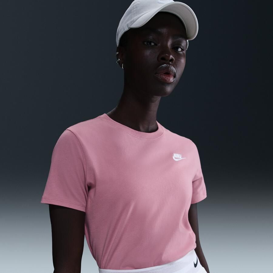 Nike Sportswear Club Essentials T-shirt voor dames Roze - Foto 3