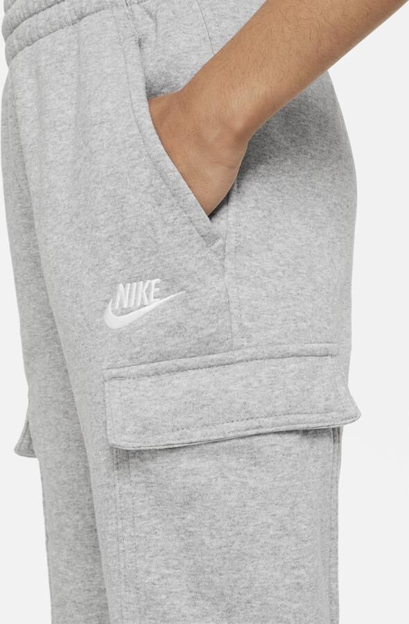 Nike Club Fleece cargobroek voor kids Grijs - Foto 3