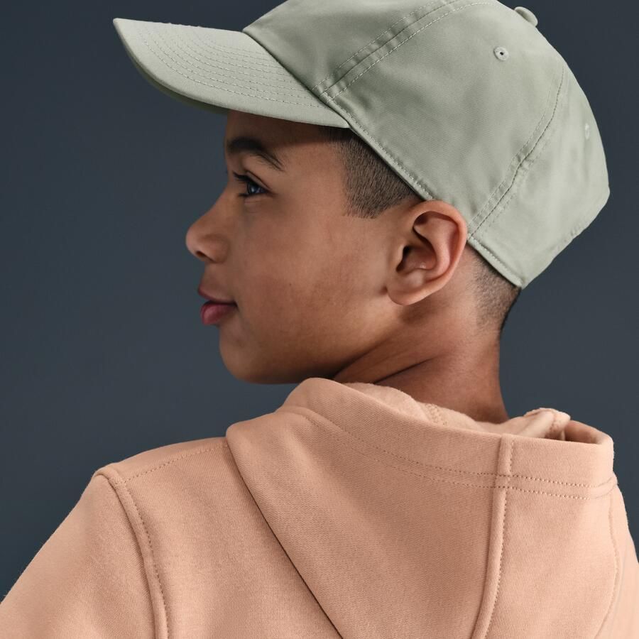 Nike Club Fleece Hoodie voor kids Bruin