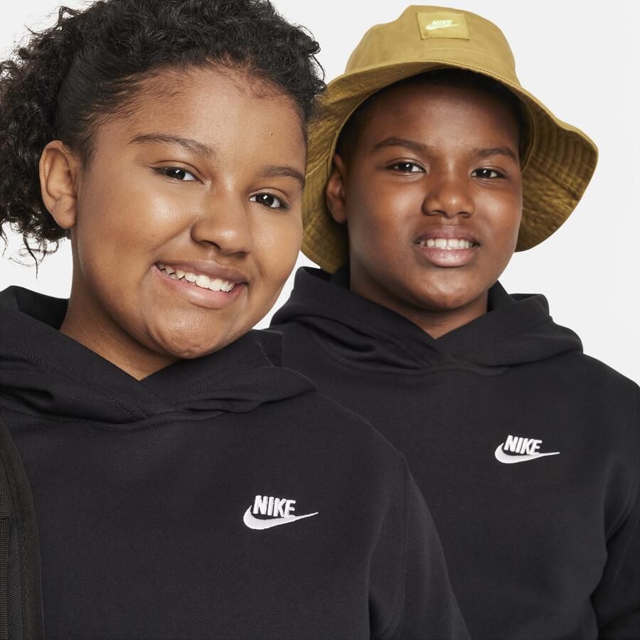 Nike Club Fleece hoodie voor kids (ruimere maten) Zwart