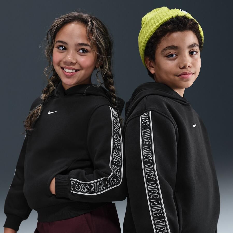 Nike Club Fleece Hoodie voor kids Zwart - Foto 4