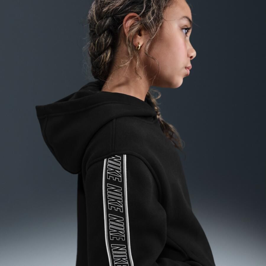 Nike Club Fleece Hoodie voor kids Zwart - Foto 3