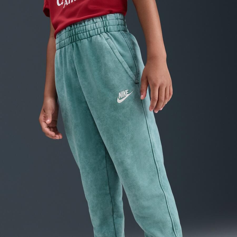 Nike Sportswear Club Fleece joggingbroek van sweatstof voor kids Groen