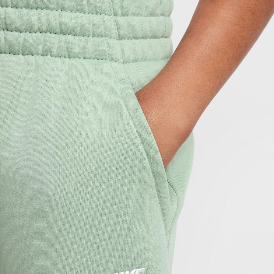 Nike Club Fleece joggingbroek voor kids Groen - Foto 3