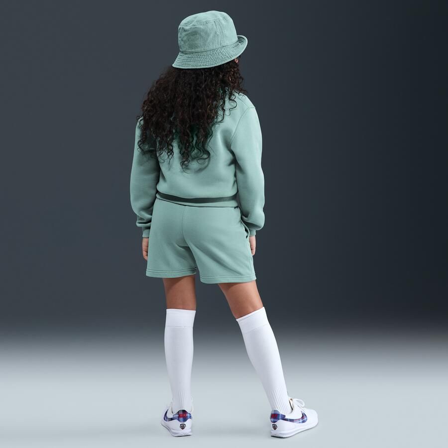 Nike Club Fleece meisjesshorts van sweatstof (13 cm) Groen - Foto 3