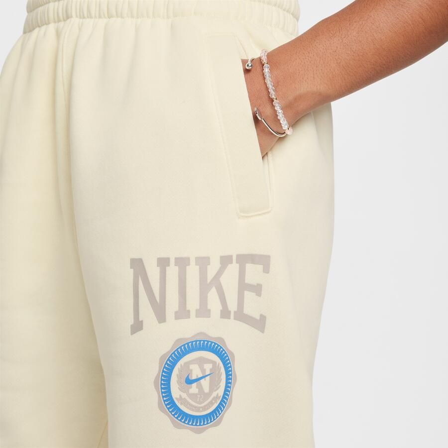 Nike Club Fleece ruimvallende broek voor meisjes Wit - Foto 2