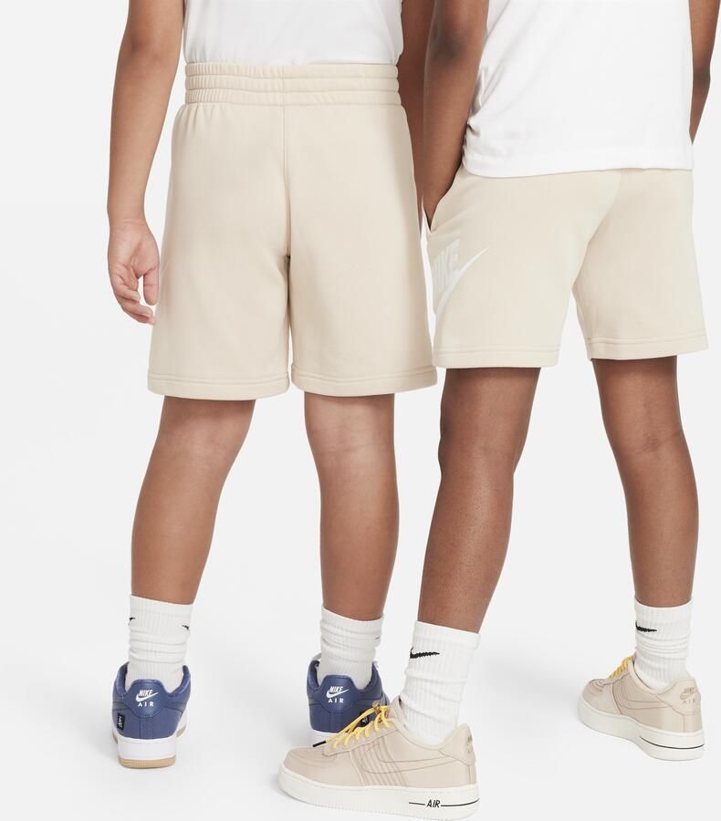 Nike Club Fleece shorts van sweatstof voor kids Bruin