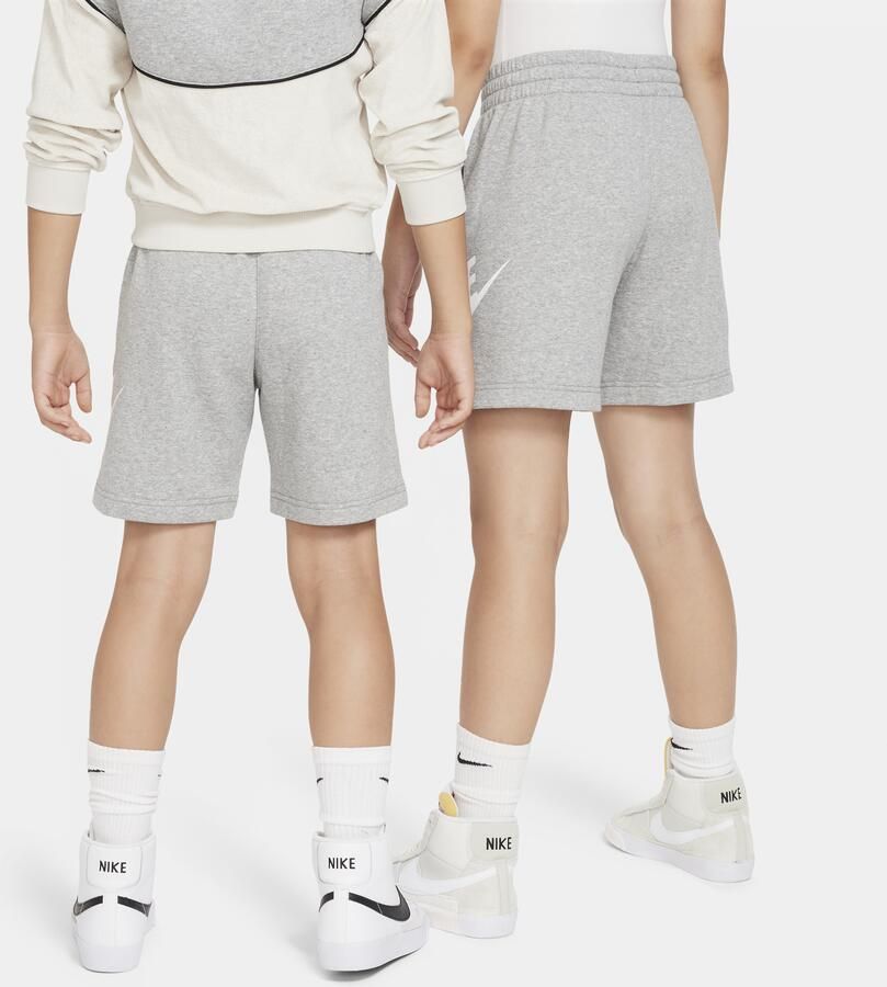 Nike Sportswear Club Fleece shorts van sweatstof voor kids Grijs - Foto 4