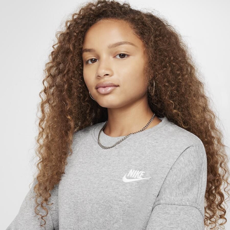 Nike Club Fleece sweatshirt met ronde hals en recht design voor meisjes Grijs - Foto 2