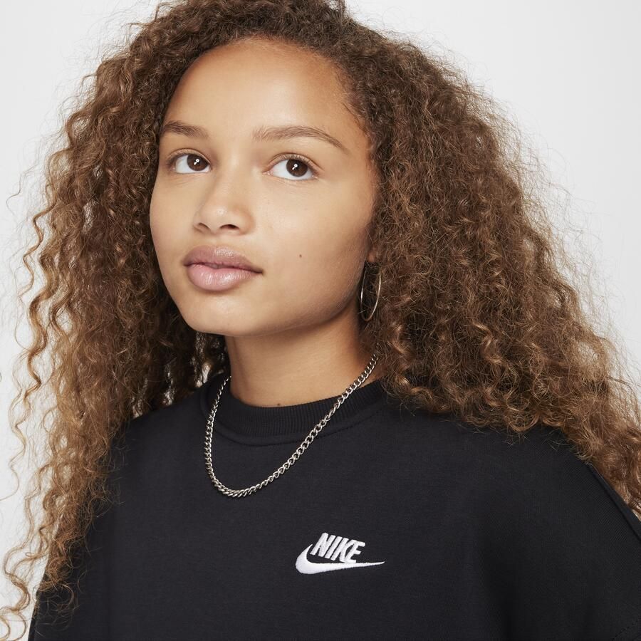 Nike Club Fleece sweatshirt met ronde hals en recht design voor meisjes Zwart