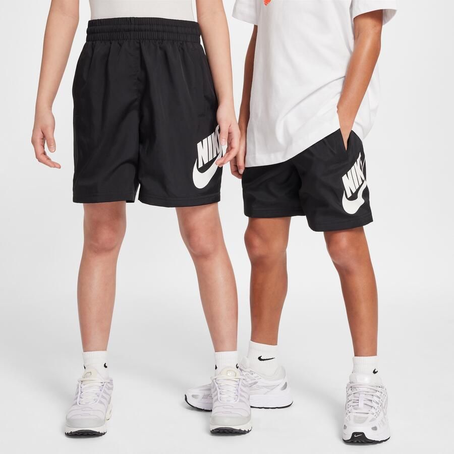 Nike Club geweven kindershorts (15 cm) Zwart - Foto 3