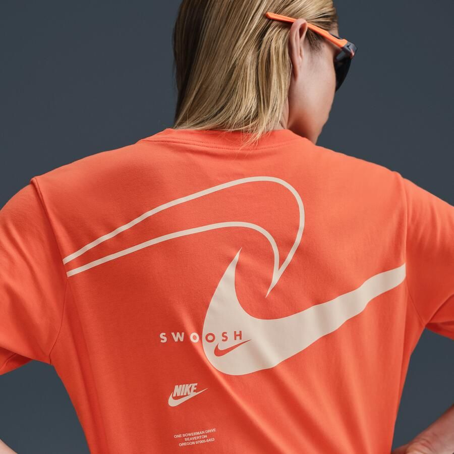 Nike Sportswear Club T-shirt met korte mouwen voor dames Oranje