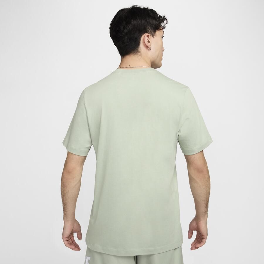 Nike Sportswear Club T-shirt voor heren Groen - Foto 4