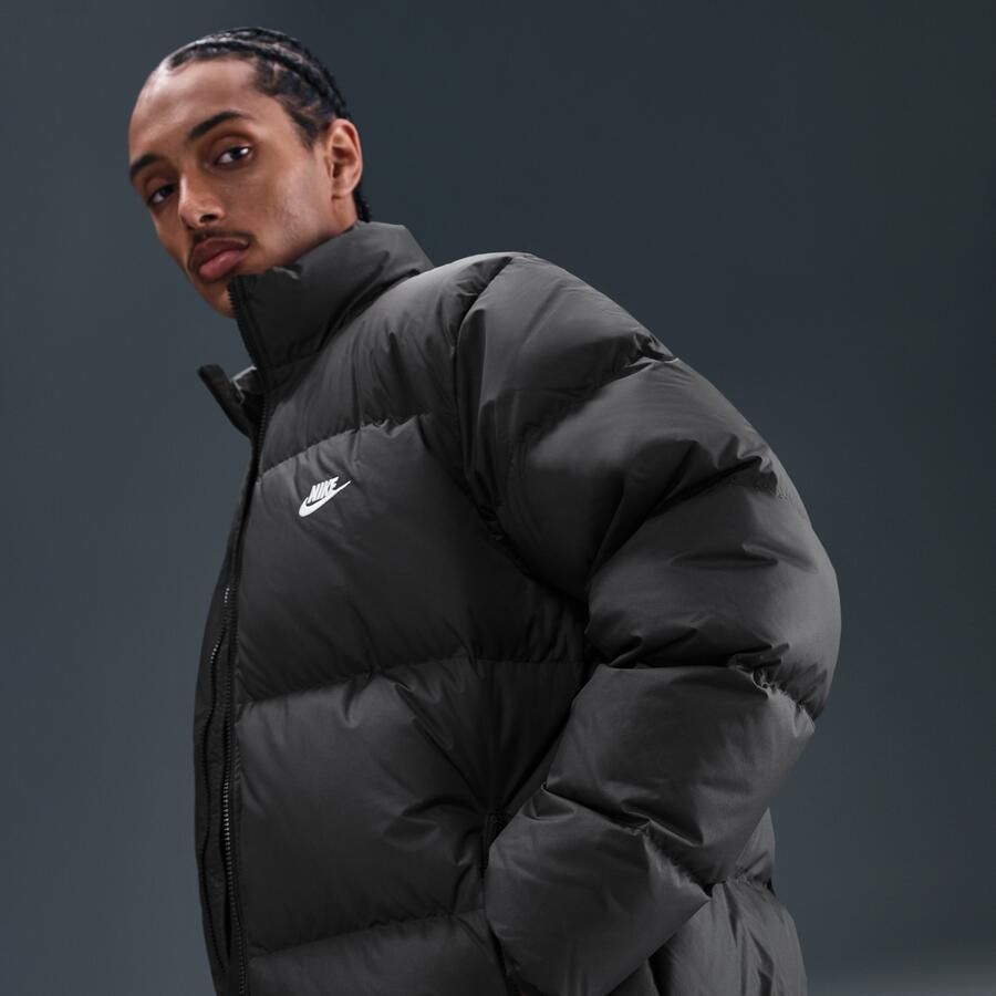 Nike Club Therma-FIT pufferjack met dons voor heren Zwart - Foto 2