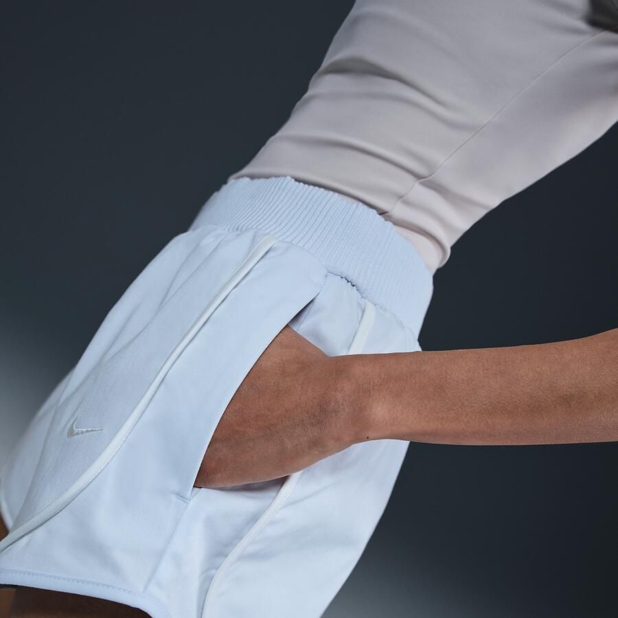 Nike Collection damesshorts van keperstof met halfhoge taille Blauw - Foto 2