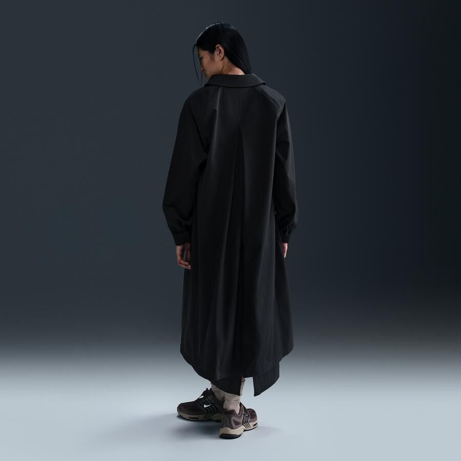 Nike Sportswear Collection ruimvallende trenchcoat van keperstof voor dames Zwart - Foto 2