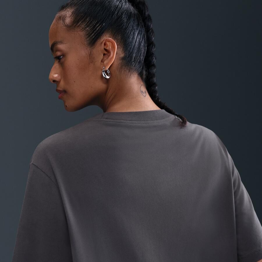 Nike Sportswear Essential T-shirt voor dames Grijs