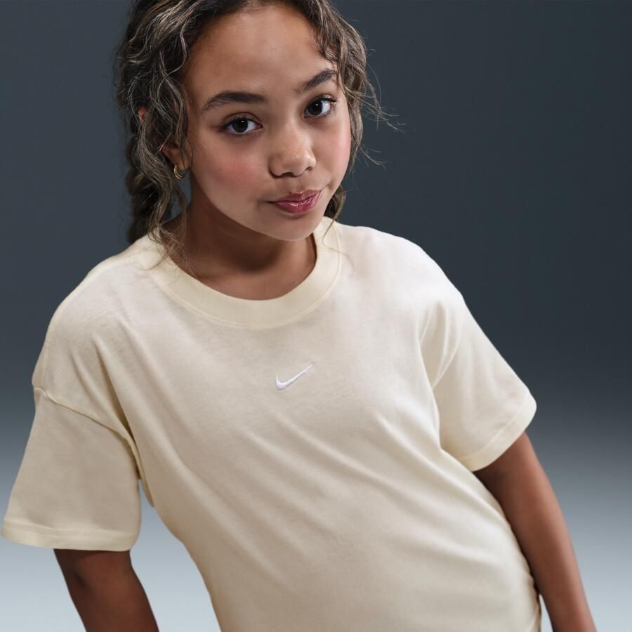 Nike Essential T-shirt voor meisjes Bruin - Foto 4