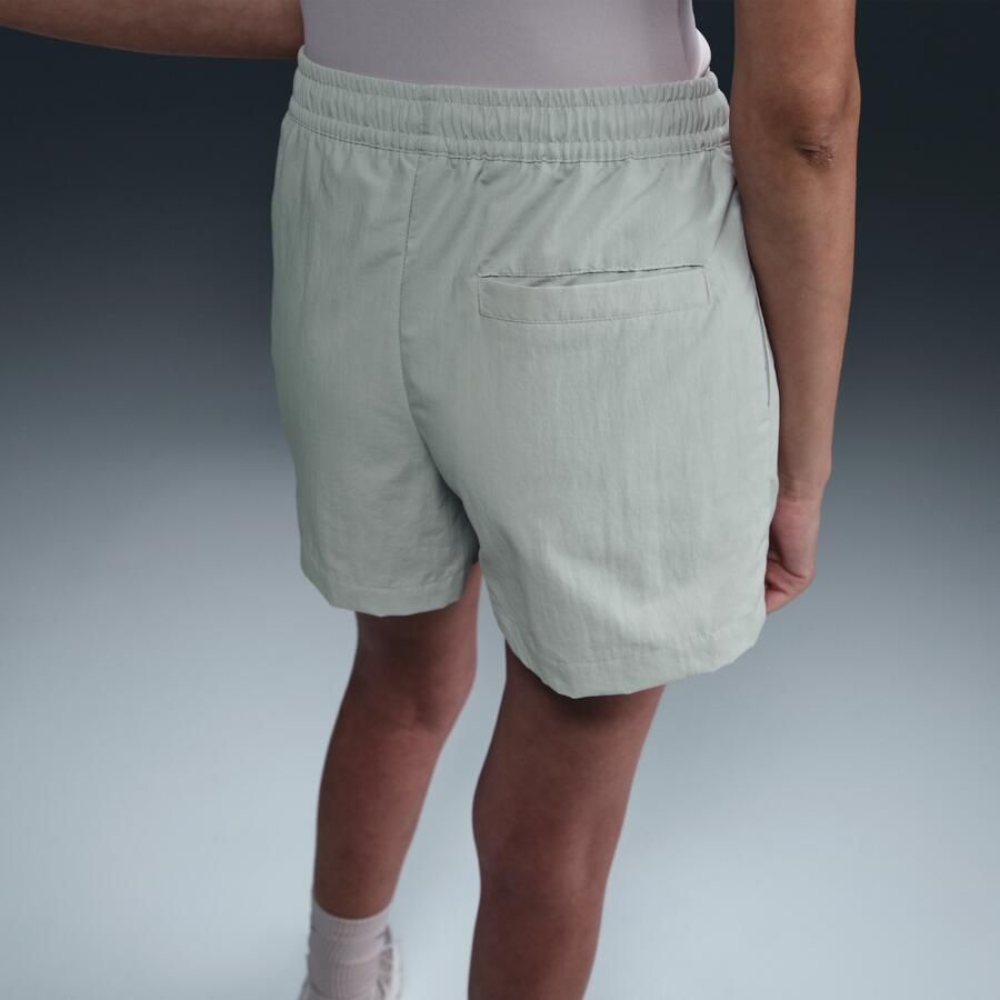 Nike Everything Gewevens damesshorts met halfhoge taille (13 cm) Grijs - Foto 2