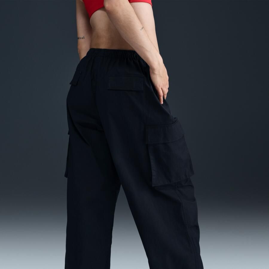 Nike Sportswear oversized cargobroek met halfhoge taille voor dames Zwart