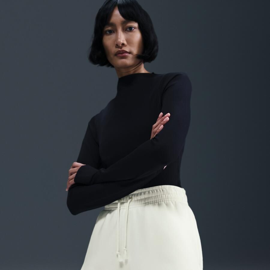 Nike Phoenix Fleece damesshorts met halfhoge taille (5 cm) Wit