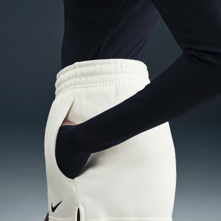 Nike Phoenix Fleece damesshorts met halfhoge taille (5 cm) Wit - Foto 2