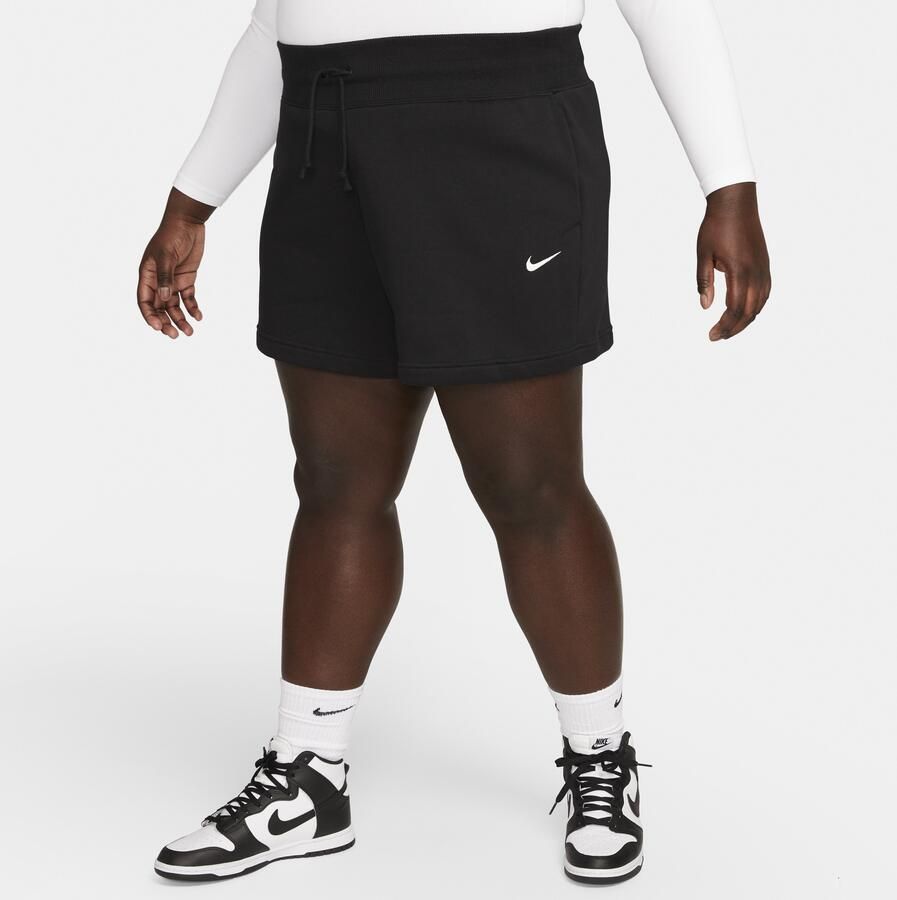 Nike Sportswear Phoenix Fleece damesshorts met hoge taille en ruimvallende pasvorm (Plus Size) Zwart - Foto 3