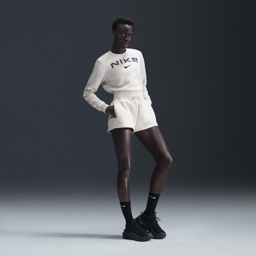 Nike Sportswear Phoenix Fleece damesshorts met ruimvallende pasvorm en hoge taille Bruin - Foto 4