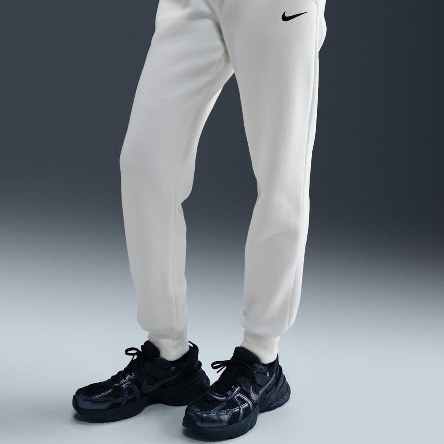 Nike Sportswear Phoenix Fleece joggingbroek met halfhoge taille voor dames Wit