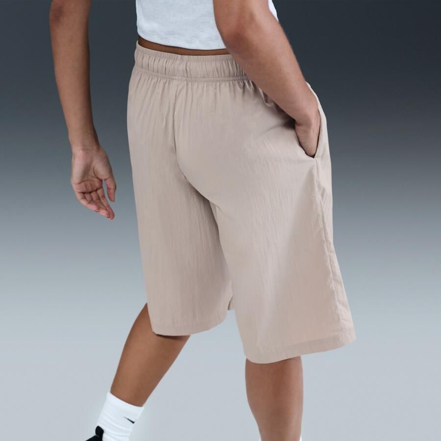Nike Sportswear ruimvallende damesshorts met halfhoge taille op knielengte Grijs - Foto 2