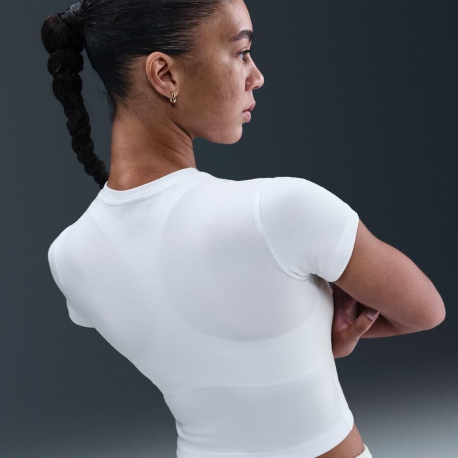 Nike T-shirt voor dames Wit