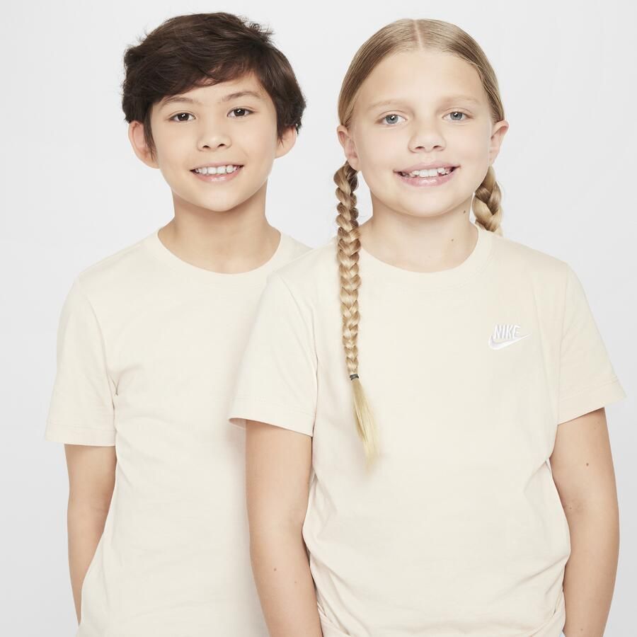 Nike T-shirt voor kids Bruin