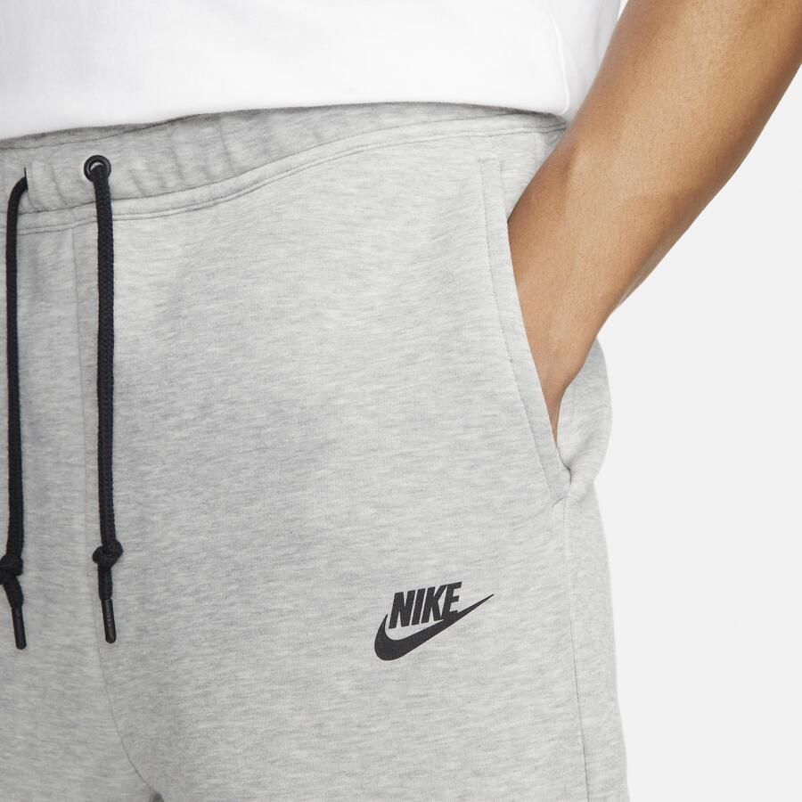 Nike Sportswear Tech Fleece Herenshorts Grijs