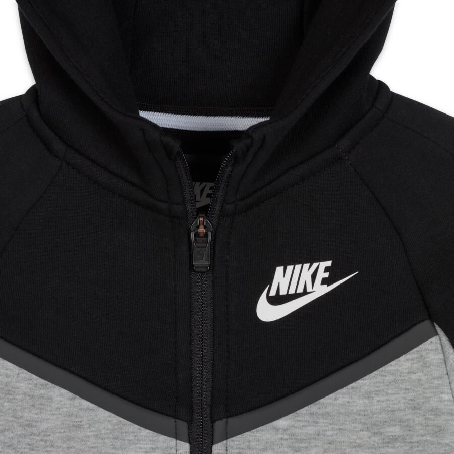 Nike Sportswear Tech Fleece tweedelige babyset met rits over de hele lengte Grijs