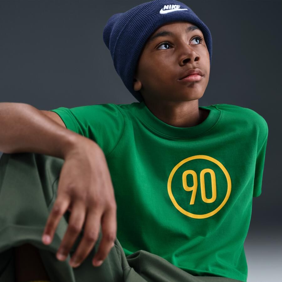 Nike Sportswear Total 90 T-shirt voor kids Groen - Foto 2