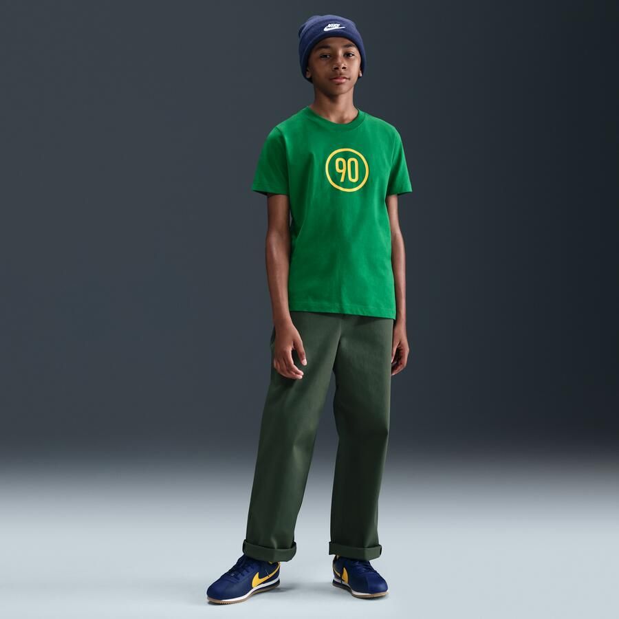 Nike Sportswear Total 90 T-shirt voor kids Groen - Foto 3